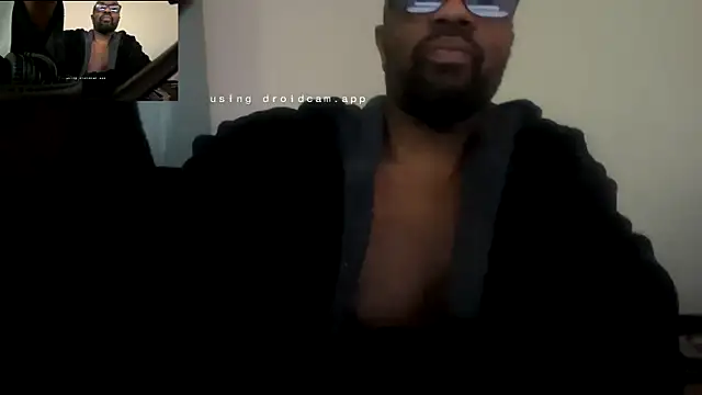 Snapshot of MrUnintentional chatting on 01/17/26, 08:01 MrUnintentional online show from 01/17/26, 08:01