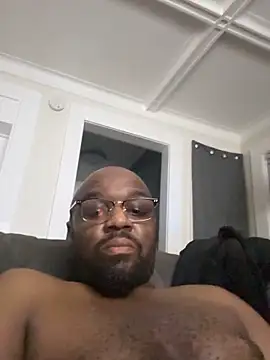 Snapshot of MrUnintentional chatting on 06/07/26, 06:06 MrUnintentional online show from 06/07/26, 06:06