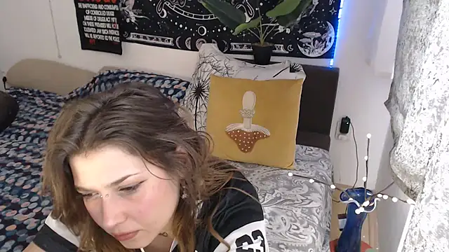 AlienforTwenty online show from 03/16/26, 12:53