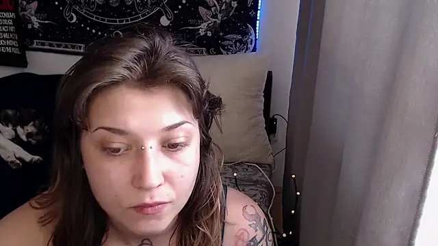 AlienforTwenty online show from 06/07/26, 12:31