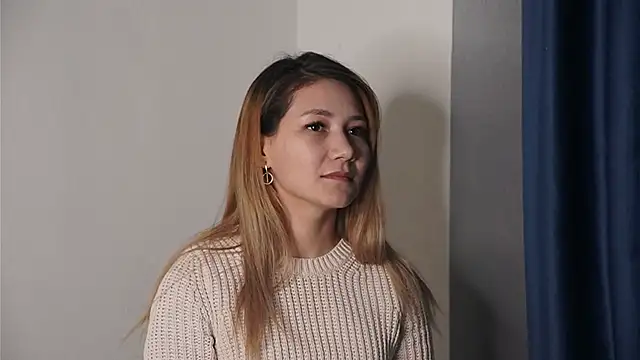 JalisaWeible online show from 12/15/25, 05:12