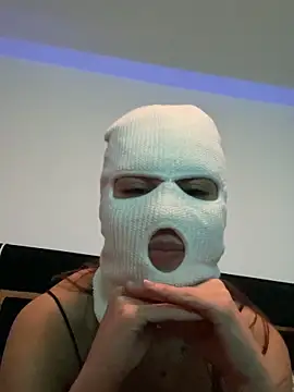 Snapshot of germanydreams25 chatting on 03/05/26, 10:17 germanydreams25 online show from 03/05/26, 10:17