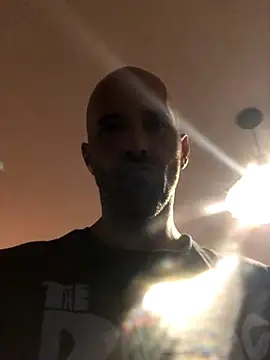 Snapshot of Nenelarge69 chatting on 12/14/25, 12:05 Nenelarge69 online show from 12/14/25, 12:05