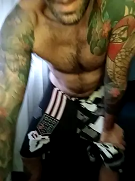 Snapshot of Nenelarge69 chatting on 01/10/26, 10:06 Nenelarge69 online show from 01/10/26, 10:06