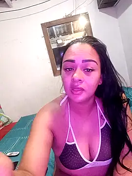 Snapshot of Karen_Kemmerr chatting on 12/15/25, 05:28 Karen Kemmerr online show from 12/15/25, 05:28