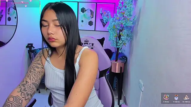 Snapshot of Carolina_cherry chatting on 06/12/26, 12:26 Carolina cherry online show from 06/12/26, 12:26