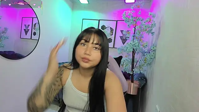 Carolina cherry online show from 06/26/26, 12:42