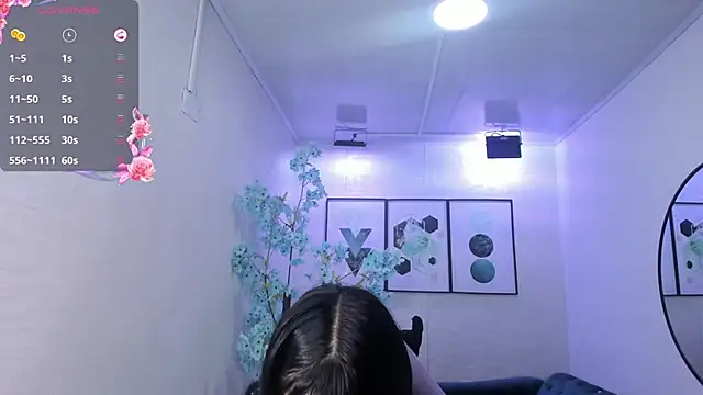 Carolina cherry online show from 07/30/26, 01:32