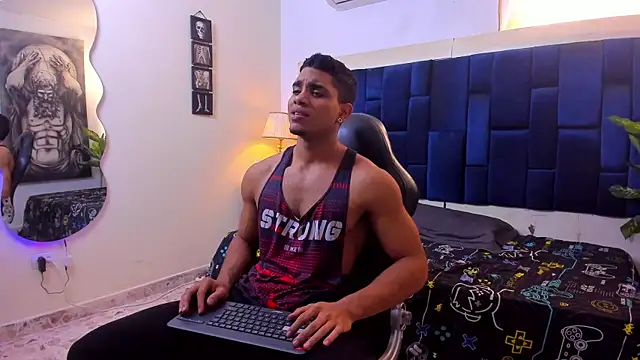 Dustyn Michelle1 online show from 05/23/26, 02:21