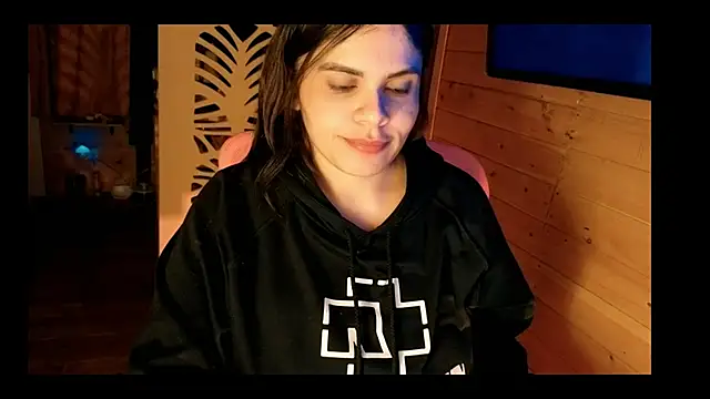 Snapshot of vickvalencia2 chatting on 03/16/26, 03:34 vickvalencia2 online show from 03/16/26, 03:34