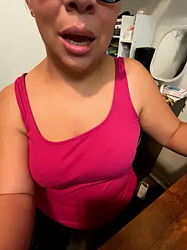 Snapshot of BettyWhispers chatting on 01/09/26, 04:59 BettyWhispers online show from 01/09/26, 04:59