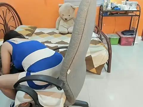 Snapshot of cocktits69 chatting on 03/13/26, 10:05 cocktits69 online show from 03/13/26, 10:05