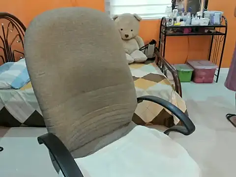 cocktits69 online show from 05/13/26, 08:55