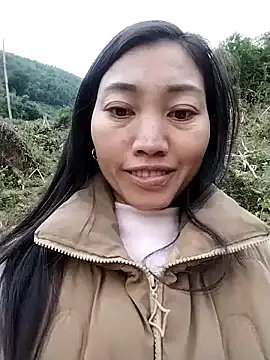 Snapshot of PhayPhayk2 chatting on 12/14/25, 10:20 PhayPhayk2 online show from 12/14/25, 10:20