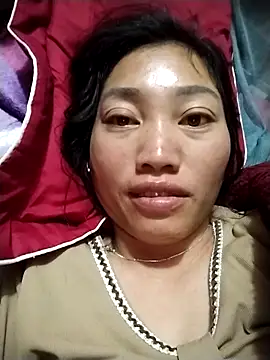 Snapshot of PhayPhayk2 chatting on 12/15/25, 09:19 PhayPhayk2 online show from 12/15/25, 09:19