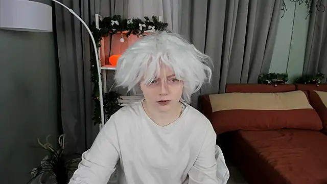 KellyKik online show from 12/15/25, 08:24