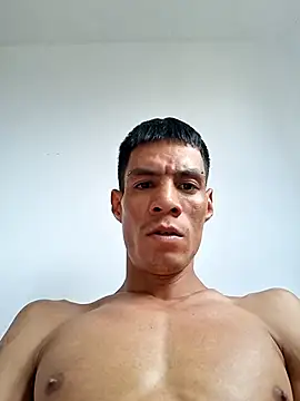 Snapshot of dominio1992real chatting on 05/29/26, 08:29 dominio1992real online show from 05/29/26, 08:29