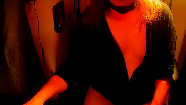 Snapshot of GoodGirlKelly chatting on 05/15/26, 06:09 GoodGirlKelly online show from 05/15/26, 06:09