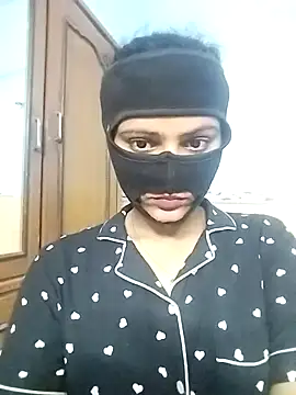 Snapshot of smita_telugu chatting on 12/14/25, 03:17 smita telugu online show from 12/14/25, 03:17