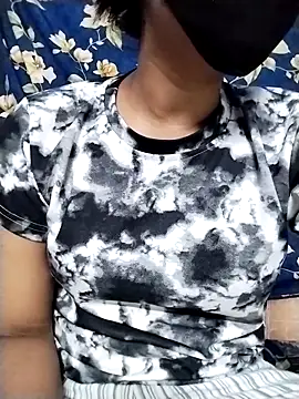 Snapshot of smita_telugu chatting on 02/27/26, 04:07 smita telugu online show from 02/27/26, 04:07