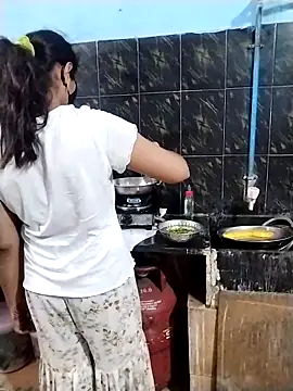 Snapshot of smita_telugu chatting on 04/04/26, 04:00 smita telugu online show from 04/04/26, 04:00