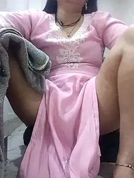 Snapshot of Barbie-Doll7 chatting on 02/05/26, 05:06 Barbie-Doll7 online show from 02/05/26, 05:06