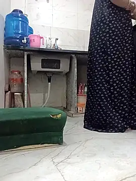 Snapshot of Barbie-Doll7 chatting on 02/19/26, 12:23 Barbie-Doll7 online show from 02/19/26, 12:23