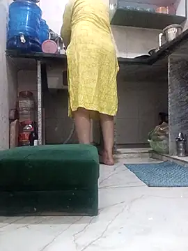 Snapshot of Barbie-Doll7 chatting on 03/12/26, 01:06 Barbie-Doll7 online show from 03/12/26, 01:06