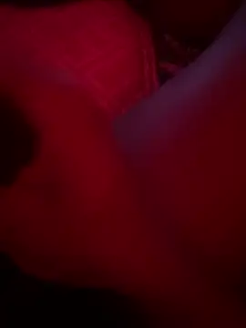 Snapshot of DaveeeIsTheone chatting on 02/14/26, 09:39 DaveeeIsTheone online show from 02/14/26, 09:39