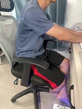 Snapshot of jason5858 chatting on 01/17/26, 04:28 jason5858 online show from 01/17/26, 04:28