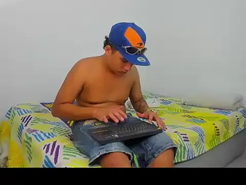 Yeusueue online show from 12/14/25, 10:36