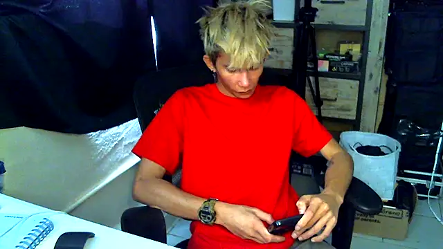Snapshot of jhaycobXgarcia chatting on 03/27/26, 07:46 jhaycobXgarcia online show from 03/27/26, 07:46