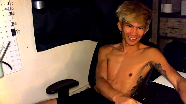 Snapshot of jhaycobXgarcia chatting on 03/31/26, 06:03 jhaycobXgarcia online show from 03/31/26, 06:03