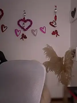 Snapshot of Zarahs_Blare1 chatting on 02/13/26, 04:08 Zarahs Blare1 online show from 02/13/26, 04:08