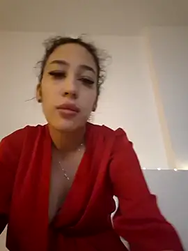 Snapshot of Byanca199 chatting on 12/15/25, 05:50 Byanca199 online show from 12/15/25, 05:50