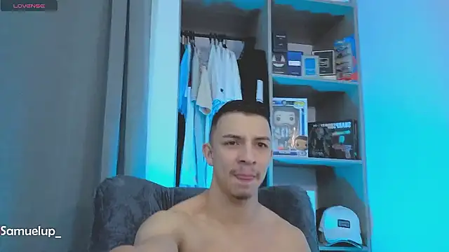 Snapshot of Samuel_up01 chatting on 02/22/26, 04:24 Samuel up01 online show from 02/22/26, 04:24