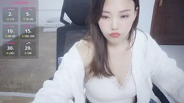 yangyang-88 online show from 12/14/25, 12:54