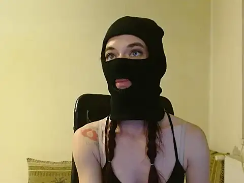 ntrlbdyy online show from 12/16/25, 10:04