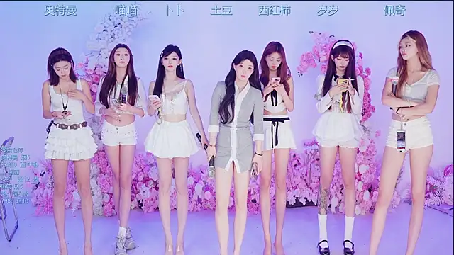 Luckygirls-339 online show from 06/25/26, 12:43