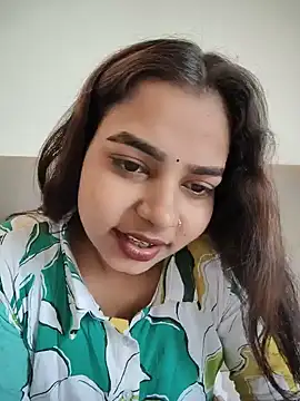Snapshot of Himani_0122 chatting on 07/03/26, 07:26 Himani 0122 online show from 07/03/26, 07:26