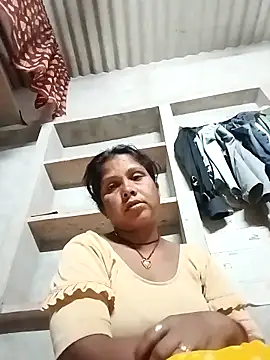 Shreya pandit online show from 04/26/26, 10:18