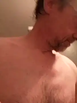 Snapshot of Quebec46 chatting on 02/01/26, 04:49 Quebec46 online show from 02/01/26, 04:49