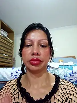 Snapshot of Grace_Velvet chatting on 05/15/26, 08:54 Grace Velvet online show from 05/15/26, 08:54
