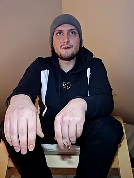 Snapshot of Ghost_Pie chatting on 12/16/25, 02:16 Ghost Pie online show from 12/16/25, 02:16