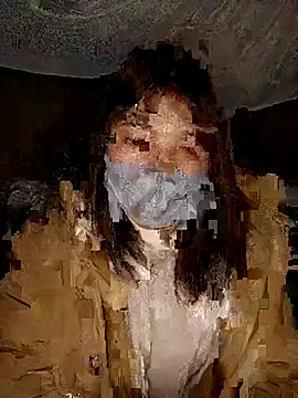 Snapshot of May-Ne chatting on 01/06/26, 01:09 May-Ne online show from 01/06/26, 01:09