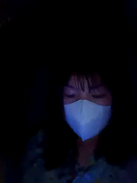 Snapshot of May-Ne chatting on 01/12/26, 01:49 May-Ne online show from 01/12/26, 01:49