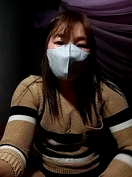 Snapshot of May-Ne chatting on 02/09/26, 12:53 May-Ne online show from 02/09/26, 12:53