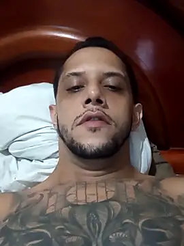 Snapshot of nando_33 chatting on 03/16/26, 08:07 nando 33 online show from 03/16/26, 08:07