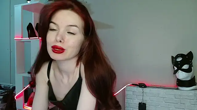 hot neighbor online show from 05/10/26, 05:51