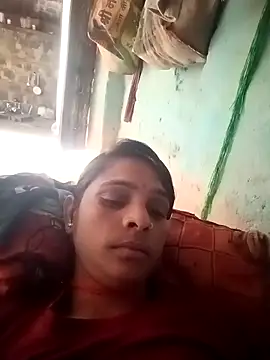 Snapshot of Rinki_malhotra chatting on 02/18/26, 08:54 Rinki malhotra online show from 02/18/26, 08:54